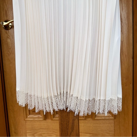 Twin-Set Milano lace top pleated dress tunic size S (42 European) 100% polyester - Picture 11 of 12